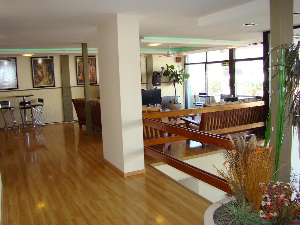 Hotel Temu Villa Carlos Paz Kültér fotó