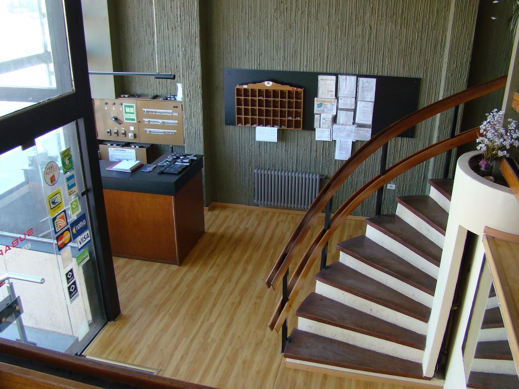 Hotel Temu Villa Carlos Paz Kültér fotó