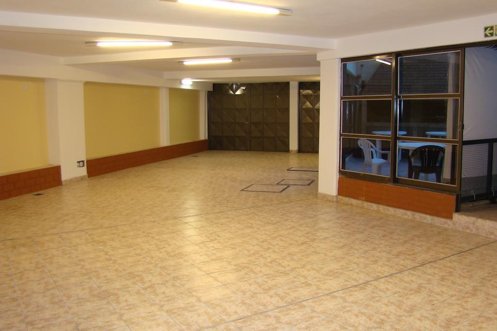 Hotel Temu Villa Carlos Paz Kültér fotó