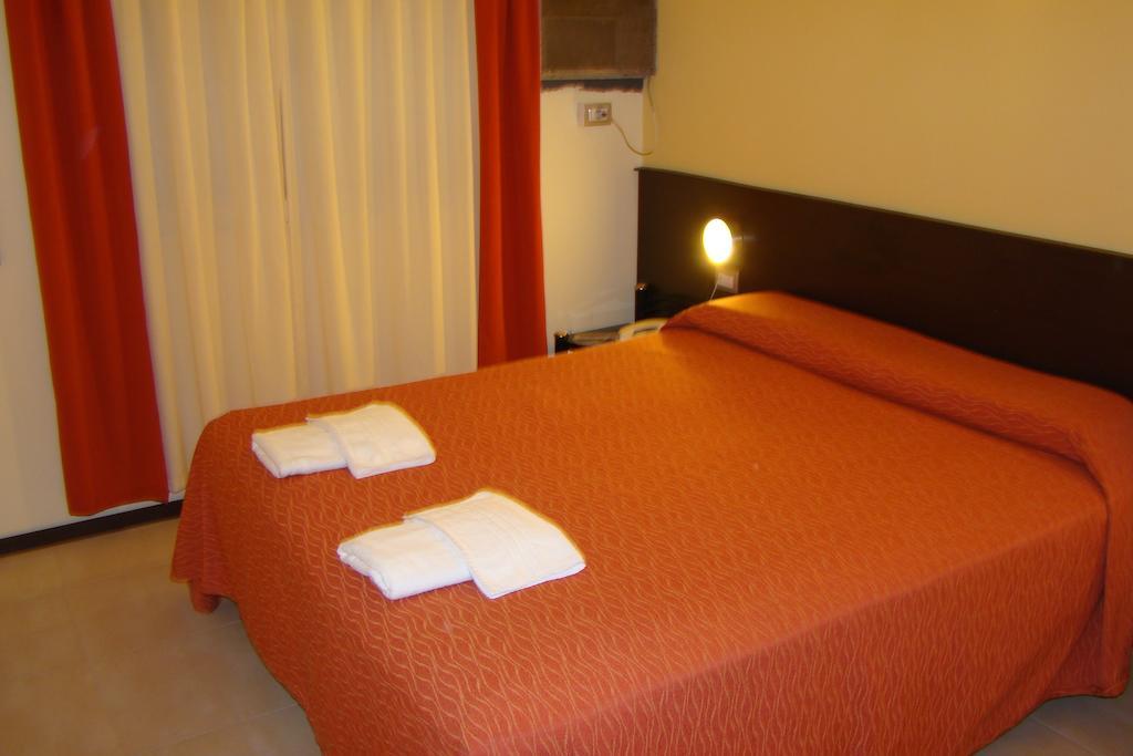 Hotel Temu Villa Carlos Paz Szoba fotó