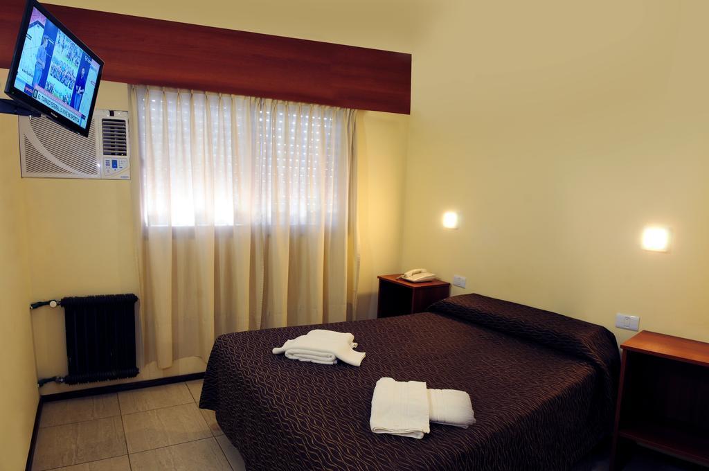 Hotel Temu Villa Carlos Paz Kültér fotó